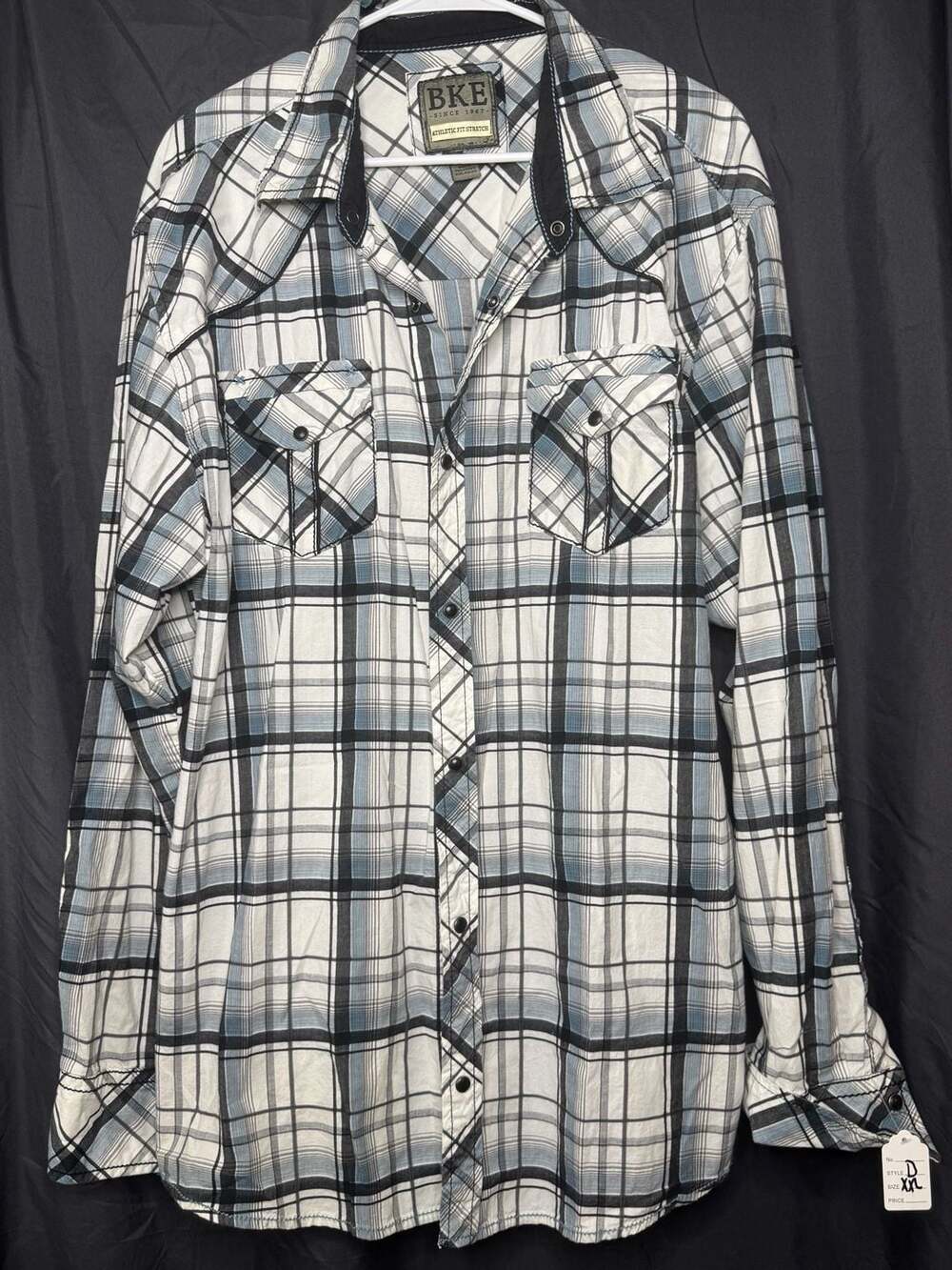 Buckle BKE Shirt L Athletic Stretch Plaid Pearl Snap Western Pocket Button Up